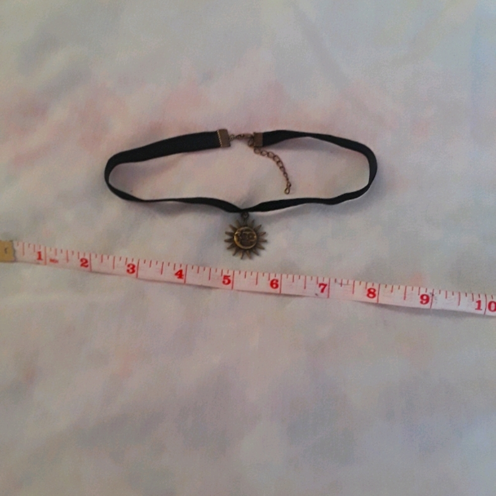 Sun and moon choker